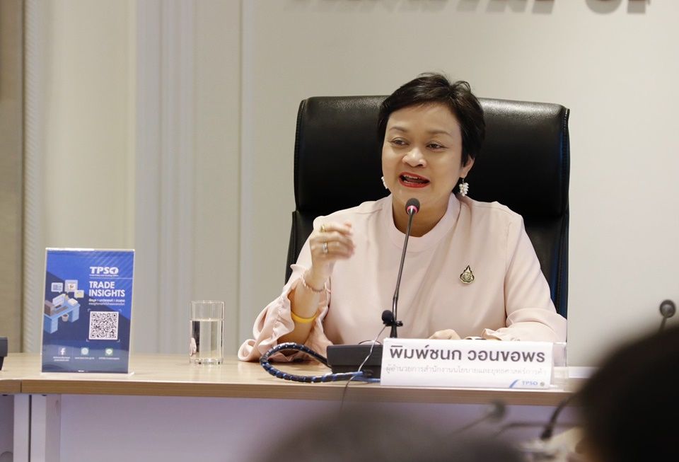 พณ.ย้ำสินค้าทั่วประเทศมีเพียงพอ ไม่ขาดตลาด หลังชาวบ้านเลิกกักตุน ราคาสินค้าอุปโภคบริโภคจำเป็นทรงตัว