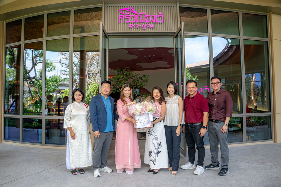 เปิดร้าน “ครัวเมืองเว้ ลาว-ญวน” สาขา Crystal Sports G 