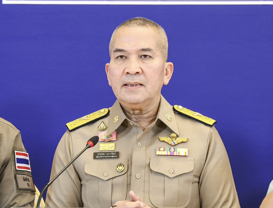 “รุทธพล” แฉ พิรุธขนส่งสุราษฎร์ฯ น้ำมันหาย 57 ล้านลิตร ยัน โรงกลั่นไม่เกี่ยว สั่ง “ดีเอสไอ” รับเป็นคดีพิเศษ ตั้งวอร์รูมติดตามป้องกันกักตุน