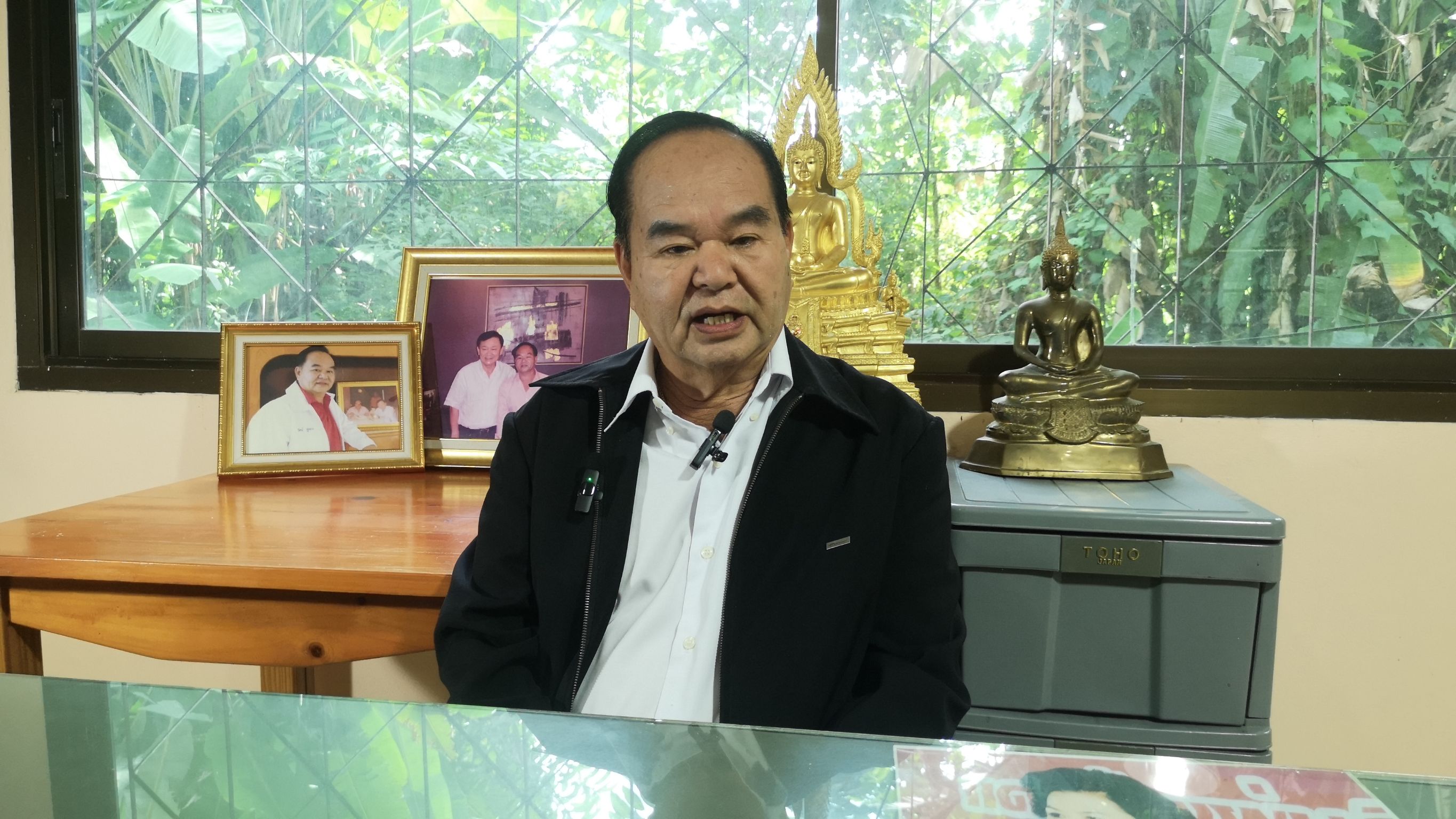 "รัตน์ ภู่กลาง"แกนนำเสื้อแดงตรังอัด"จตุพร"คนเนรคุณจี้หุบปากโจมตี"ทักษิณ"
