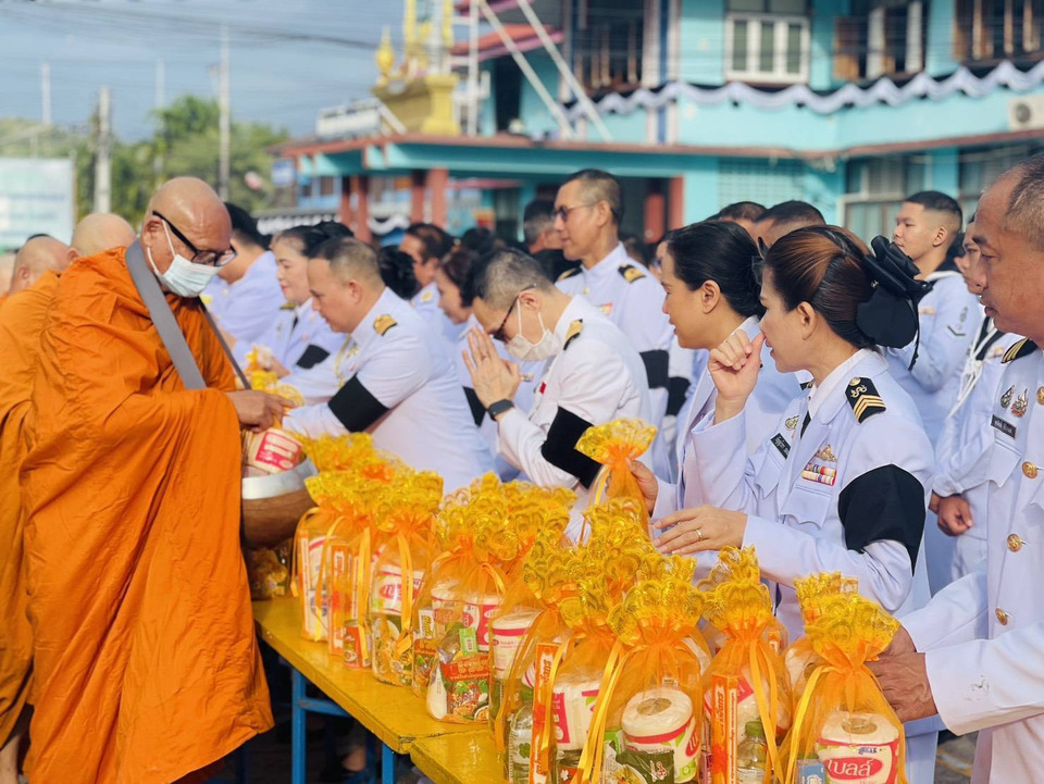 รพ.สมเด็จพระนางเจ้าสิริกิติ์ฯ ร่วมพิธีถวายราชสักการะ 5 ธันวาคม วันพ่อแห่งชาติ–วันชาติ และวันคล้ายวันพระบรมราชสมภพ ร.9