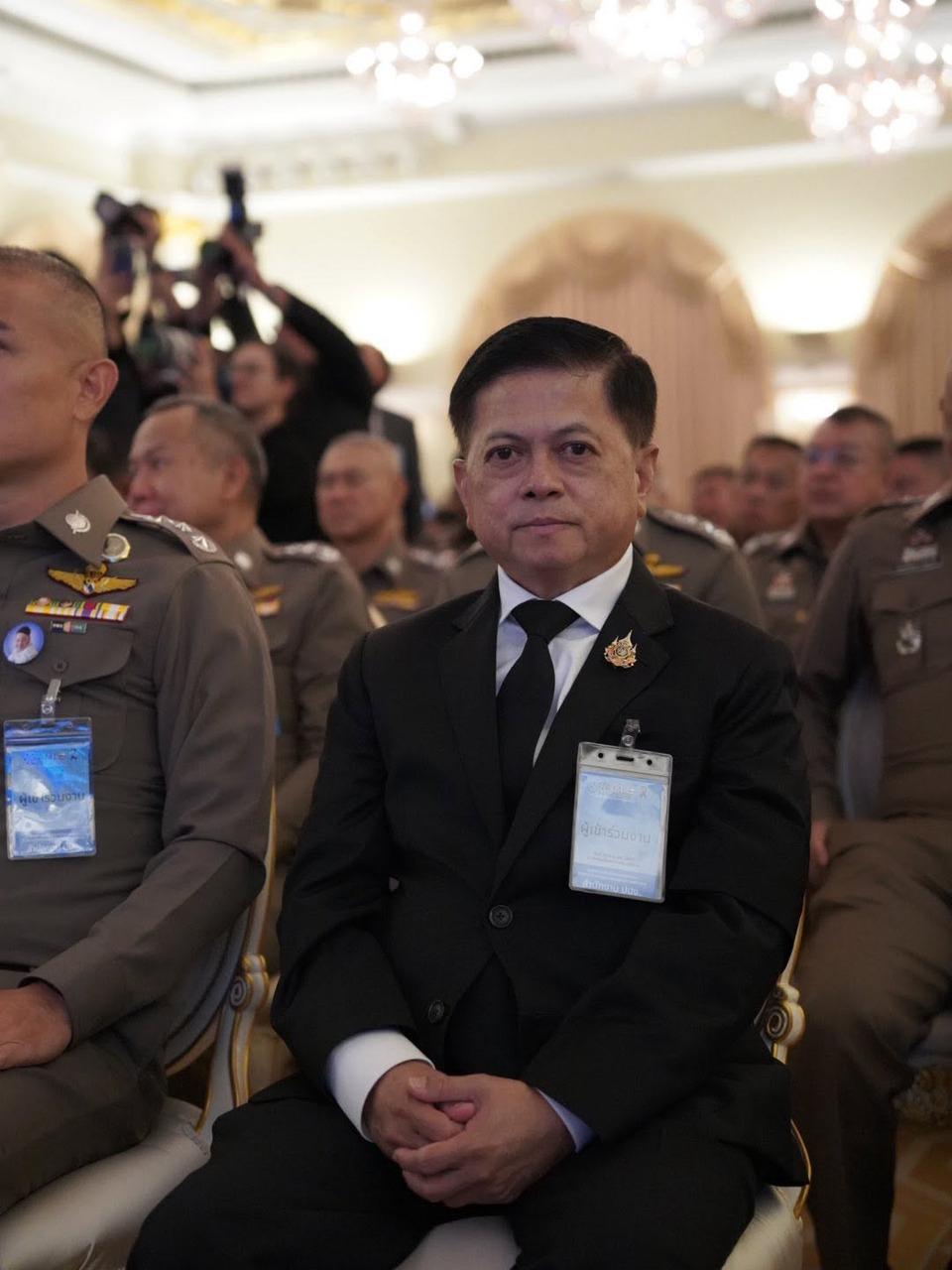 "นฤชา" เตรียมฟ้อง "ทนายอั๋น" หมิ่นประมาท-พรบ.คอมพ์  กล่าวหาโยง โกงสอบท้องถิ่น ทำชื่อเสียงเสียหาย 