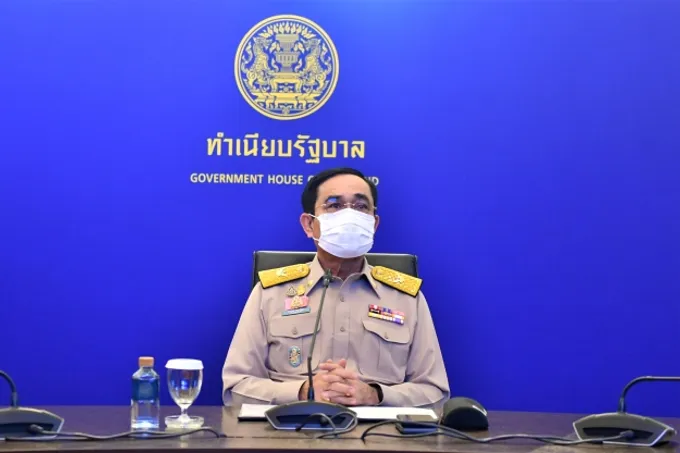 "บิ๊กตู่" ย้ำจุดยืนรบ.ลดภาระการศึกษา "การเงิน-อุปกรณ์-เน็ตฟรี"  ด้าน "รมว ศธ."  ยันงบประมาณถึงกระทรวงพร้อมส่งต่อภายใน 7 วันทันที