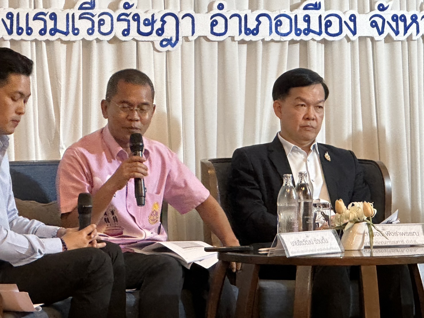"เลขาฯปปช."  นำทีมลงตรวจทุจริตจ.ตรัง พบทิ้งร้างก่อสร้างวงเงินกว่า 2 พันล้าน จากนี้จะทำคดีสำคัญให้จบเร็วตามกำหนด