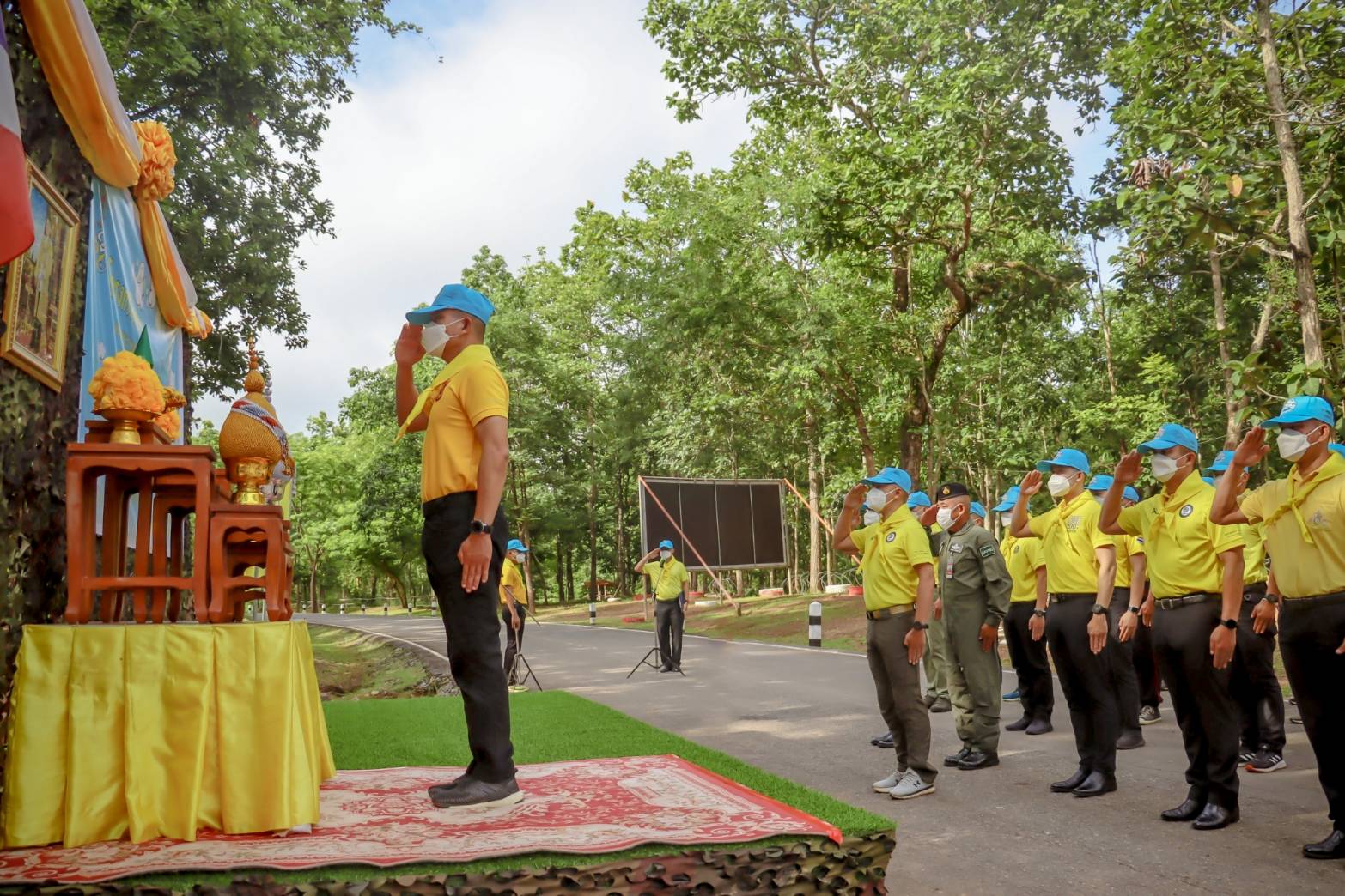 ฉก.สิงหนาทปลูกต้นไม้เฉลิมพระเกียรติเนื่องในเดือนมหามงคล