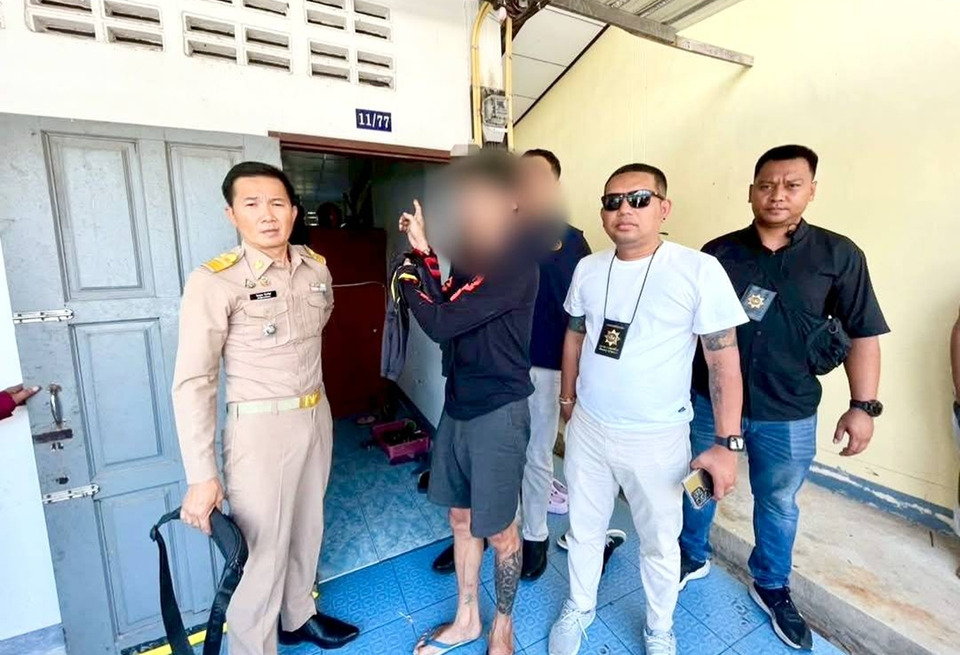 บุกรวบ “ติว-เจมส์” 2 เอเย่นต์ยามาบตาพุด ยึดยาบ้า–ไอซ์ ฉี่ม่วงคู่