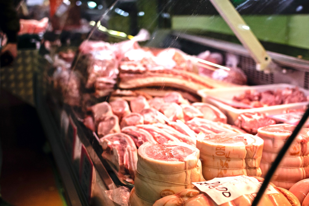 ทรัมป์ ตัวอันตราย ตัดสิทธิ์ GSP สินค้าไทย ยัดเยียดหมูมีสารตกค้างให้คนไทยกิน
