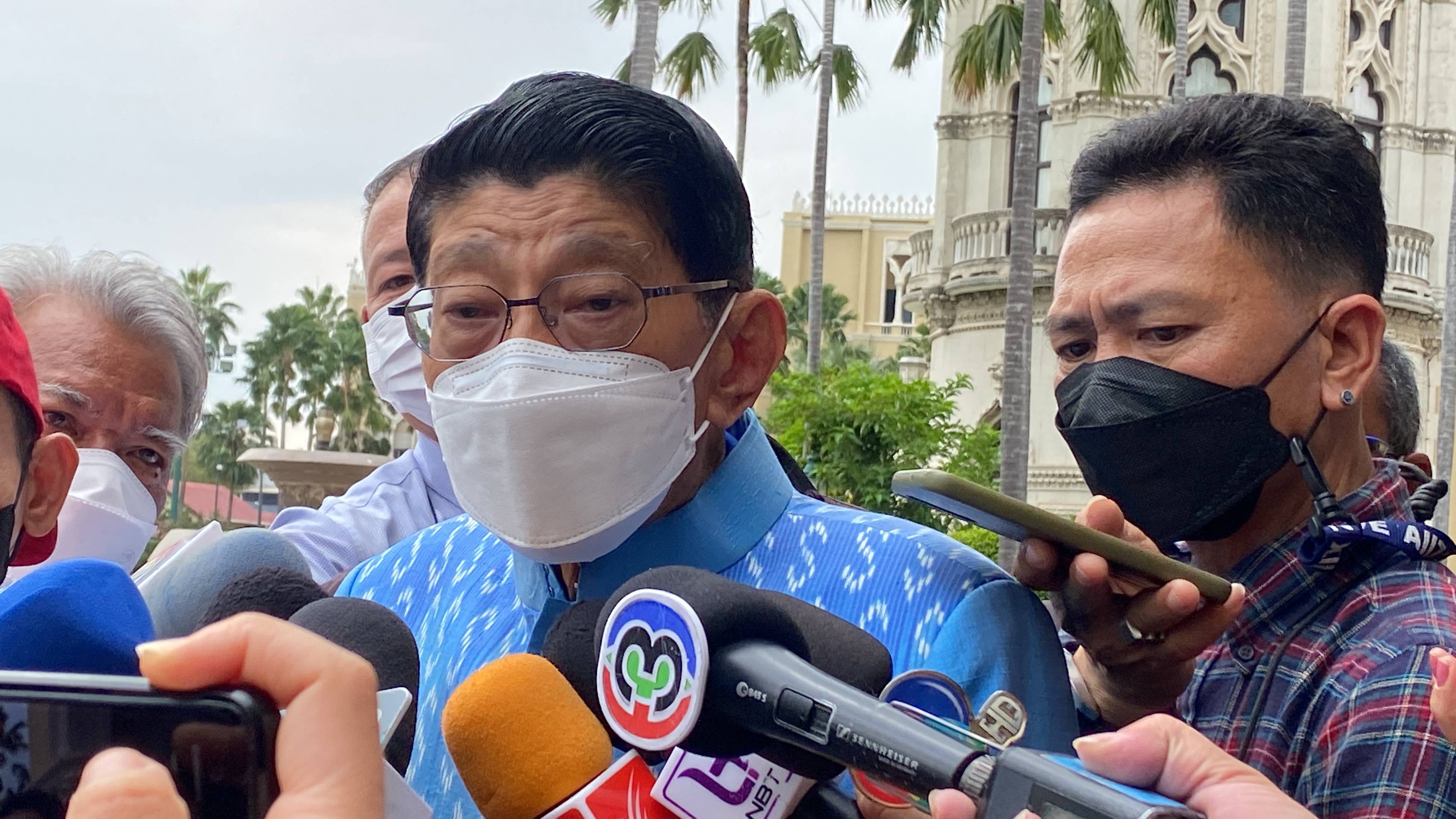 “วิษณุ” แจง “ที่ปรึกษานายกฯ-ที่ปรึกษาของนายกฯ” ไม่เหมือนกัน ยัน ไม่ได้ทำเพื่อช่วยเลือกตั้ง