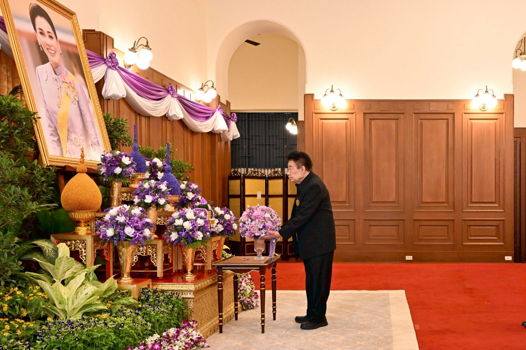 มูลนิธิป่อเต็กตึ๊ง ลงนามถวายพระพรชัยมงคลสมเด็จพระนางเจ้า ฯ พระบรมราชินี เนื่องในโอกาสวันเฉลิมพระชนมพรรษา 