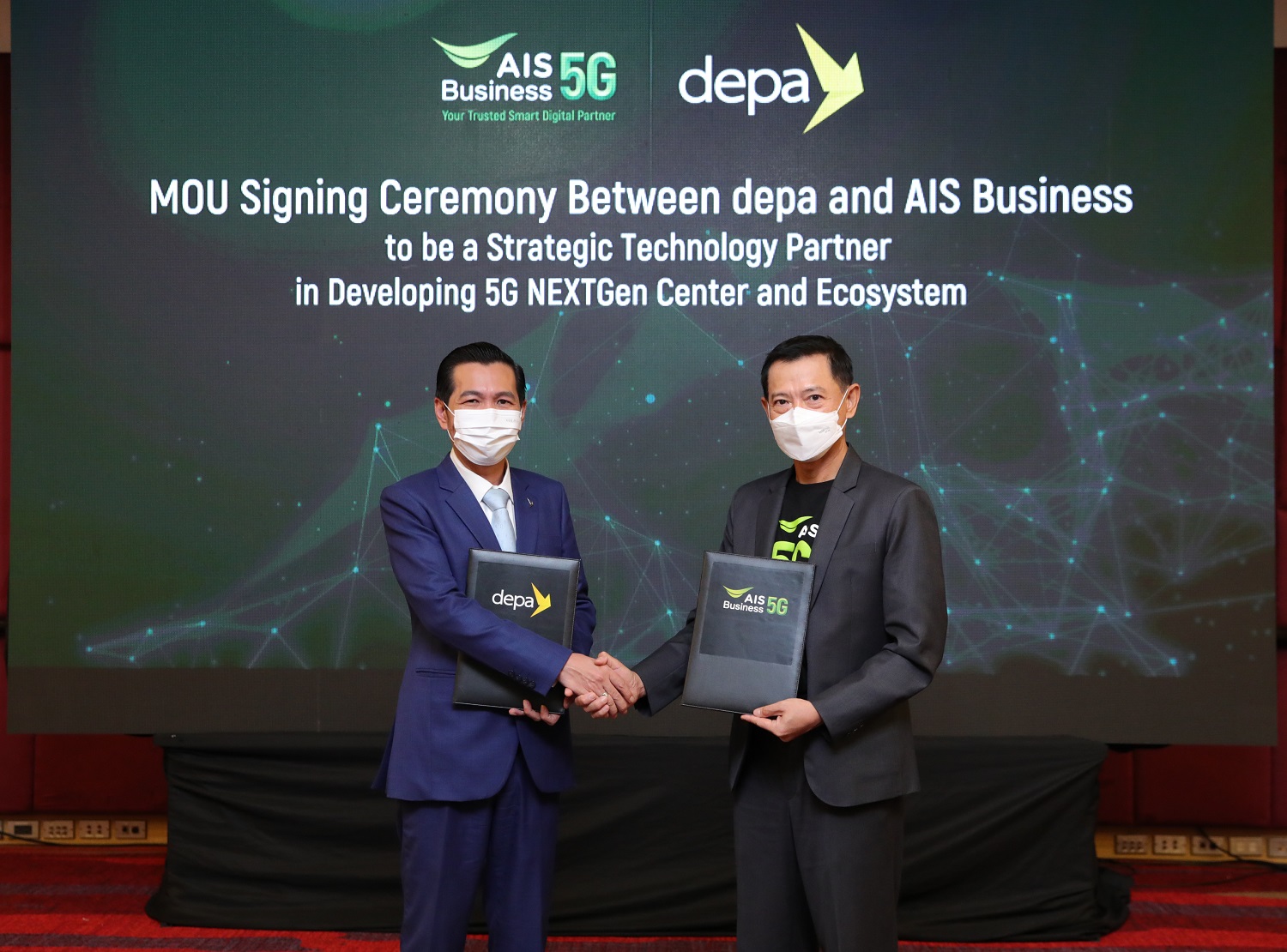 AIS Business นำเทคโนโลยี 5G สำหรับภาคธุรกิจไทย ร่วมมือดีป้า สร้างศูนย์กลางนวัตกรรม-ทดสอบ 5G แห่งแรกที่ EEC