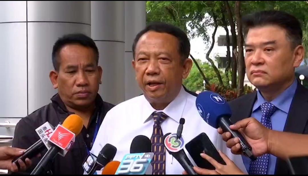 ศาลเลื่อนฟังคำพิพากษา "ธาริต" บ่ายนี้