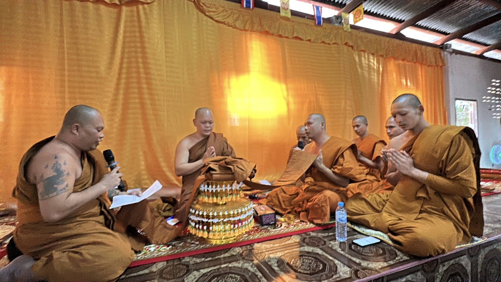 กาฬสินธุ์ ชาวตำบลนาจารย์ ร่วมใจงานบุญกฐินวัดตาดแคพัฒนาราม