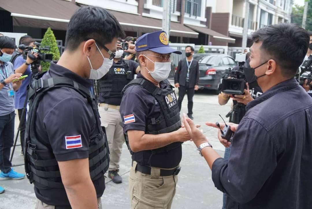 ลุงป้อม กำชับมหาดไทยร่วมหน่วยเกี่ยวข้อง ป้องกันปราบปรามค้ามนุษย์ต่อเนื่องให้หมดสิ้นไป