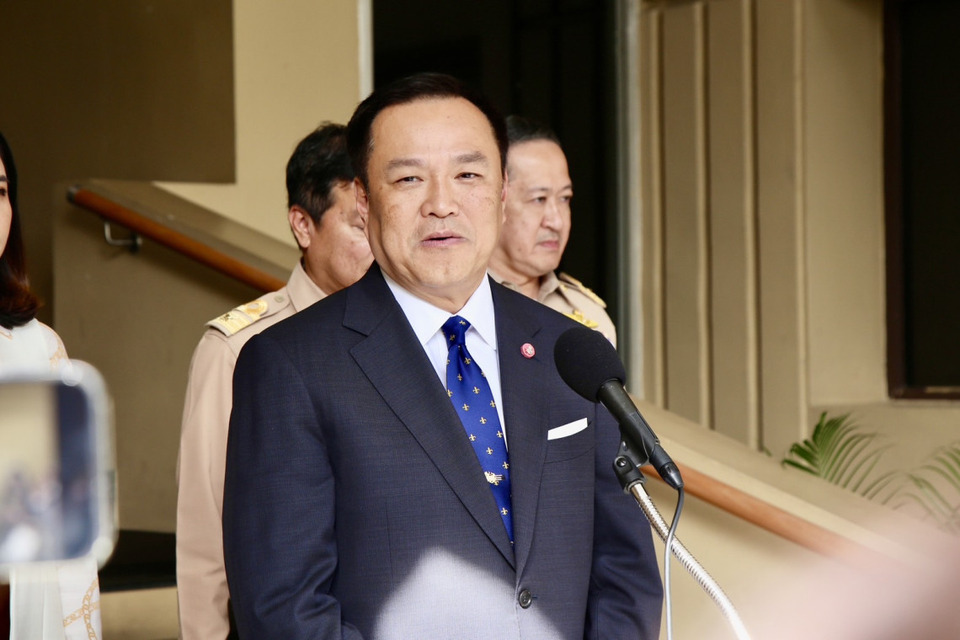 "สมช." ไฟเขียวสร้าง "รั้วชายแดนไทย–กัมพูชา" โยนกองทัพเคาะ "พิกัด–แบบรั้ว" ด้าน " นายกฯ" ย้ำไม่ผลักดันคนหนองหญ้าแก้ว
