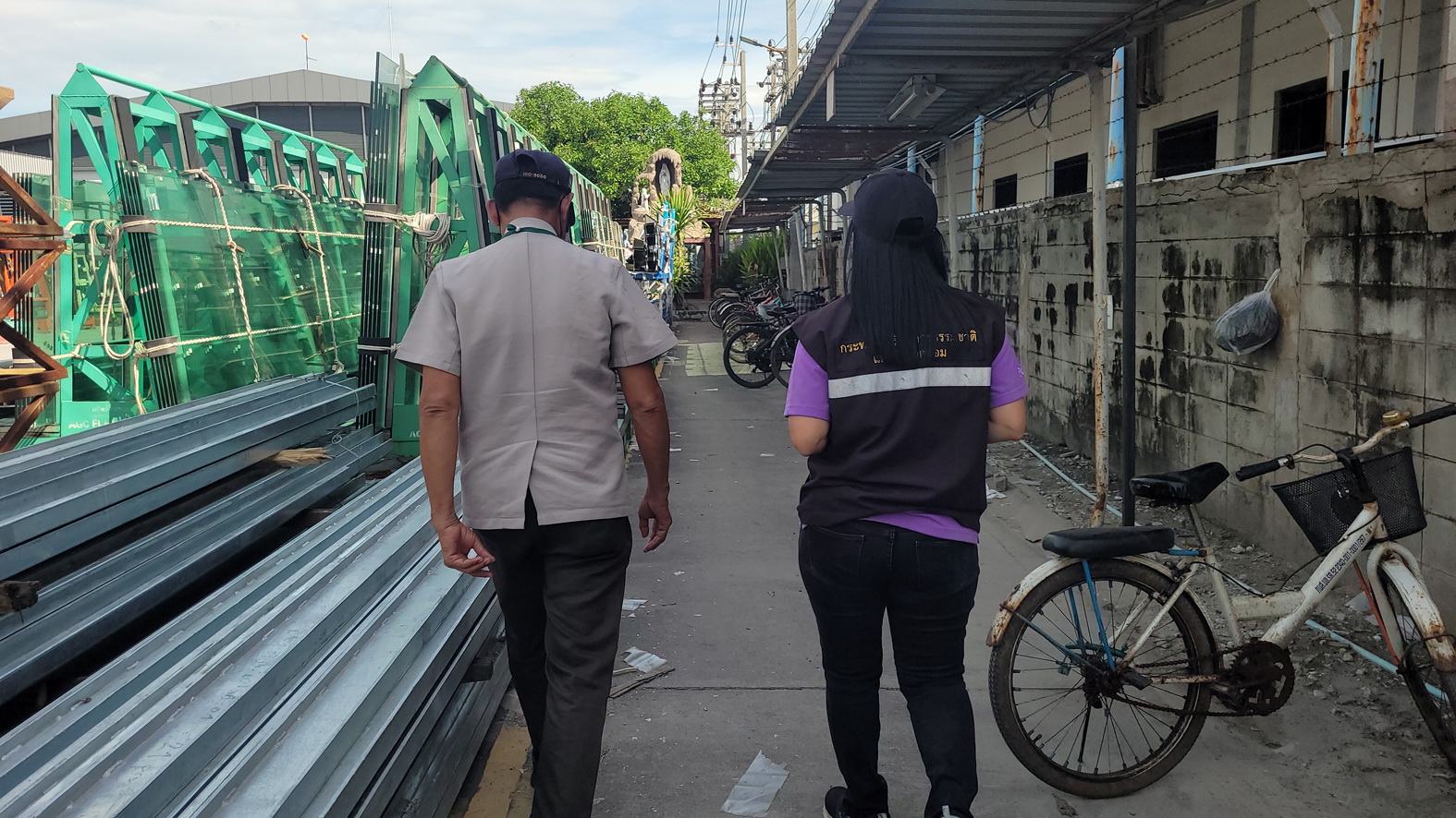 กรมควบคุมมลพิษลงพื้นที่ห้องเย็นที่แอมโมเนียรั่ว พบมีก๊าชตกค้างในพื้นที่แต่ยังอยู่ในเกณฑ์ไม่เป็นอันตรายต่อสุขภาพ 