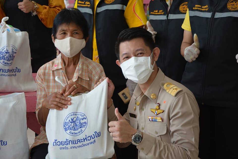 นายกเทศมนตรีเมืองราชบุรี  ติดโควิด เชื้อลงปอด 30% แม้ฉีด 3 เข็ม 
