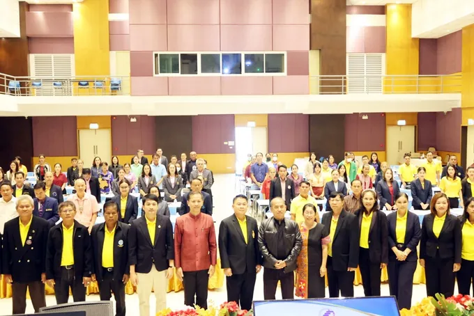 สสท.ทุ่มงบสนับสนุนให้ความรู้สมาชิกผ่าน สสจ.สุรินทร์