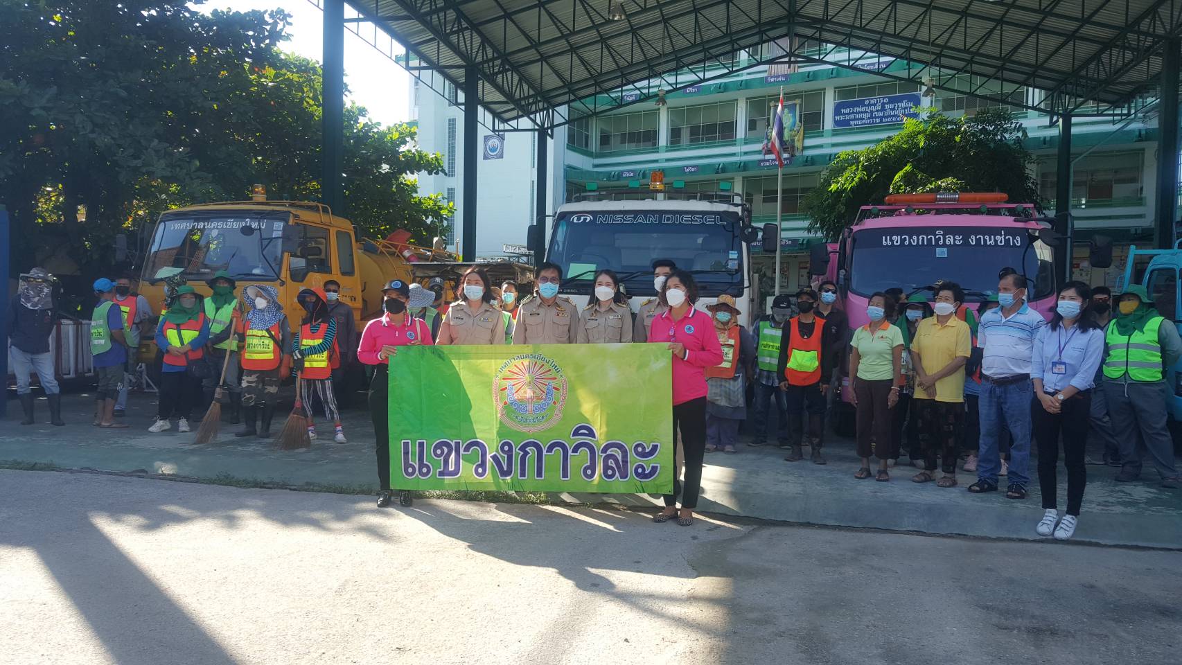 นายกเทศมนตรีเทศบาลนครเชียงใหม่ สั่งลุยระดมเจ้าหน้าที่ลง ชุมชนเมืองต้องสะอาด 