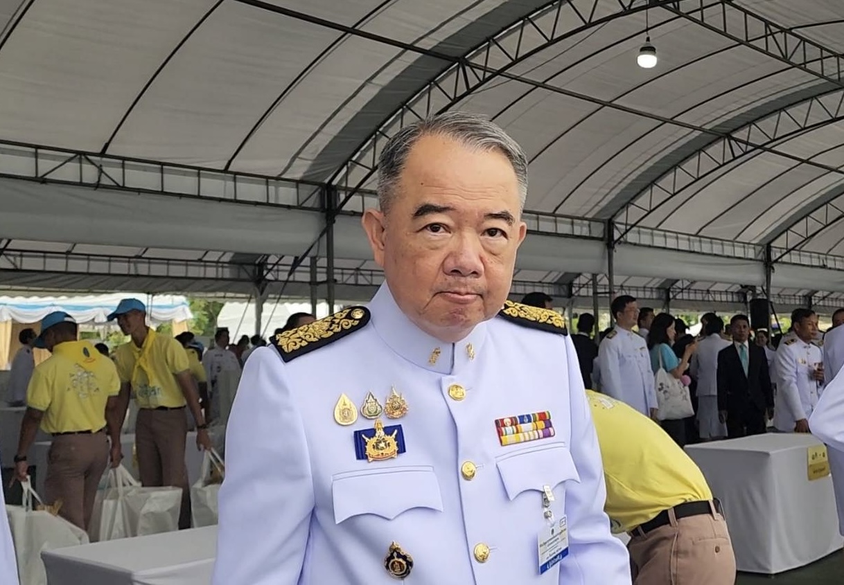 "ปธ.ศาลรัฐธรรมนูญ"​ ปัดตอบ​ สังคมจับตา​ "คดีเศรษฐา" ปมนักศึกษาเคลื่อนไหวกดดัน