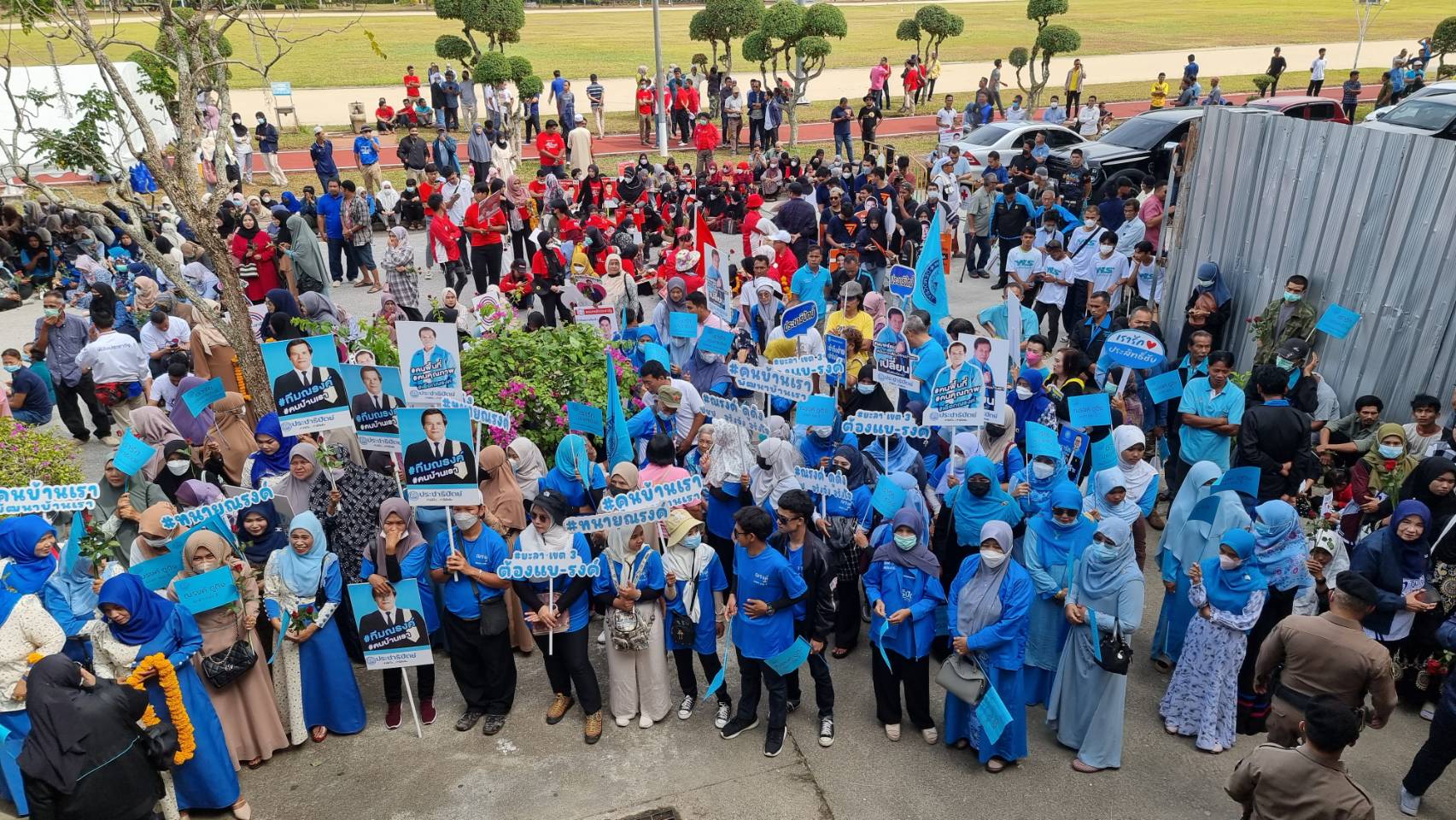 เปิดรับสมัครรับเลือกตั้งส.ส.เขตที่จังหวัดยะลาวันแรกคึกคัก
