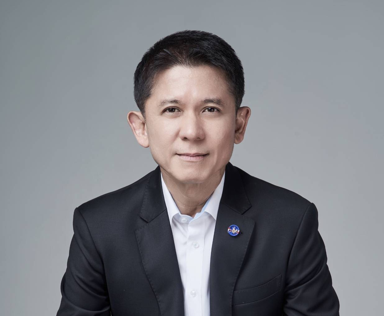 "ชนินทร์"  สะกิด "รัฐบาล" ตรวจสอบต้นทุนน้ำมัน-ปุ๋ยได้อานิสงส์บาทแข็ง หวังช่วยลดค่าครองชีพปชช.