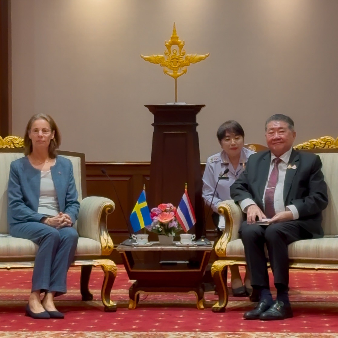 Gripen รุกหนัก! ทูตสวีเดน-อังกฤษ ต่อคิวพบ “บิ๊กอ้วน” ตอกย้ำ ข้อเสนอ Offset Policy
