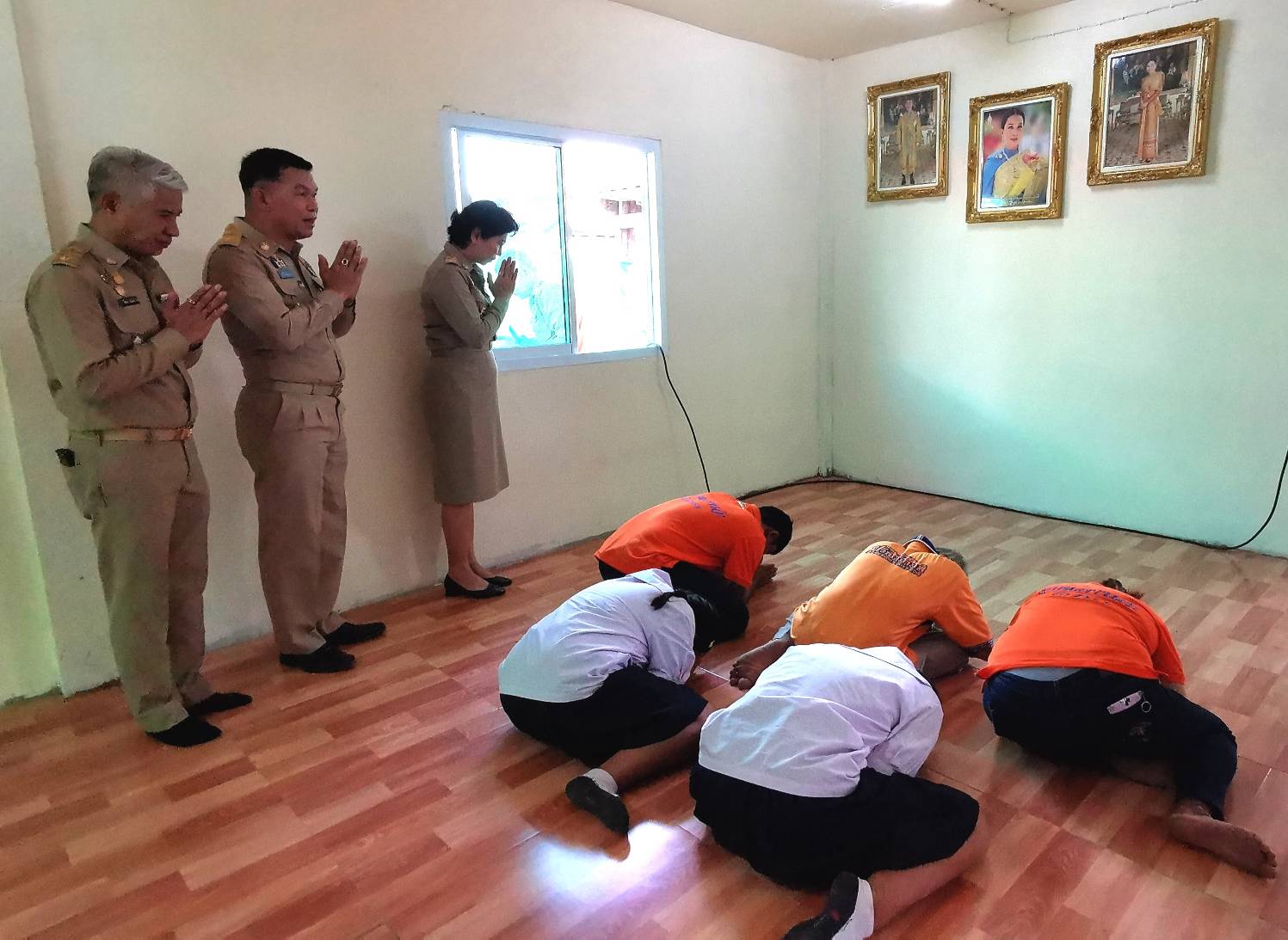 อบต. โคกสลุง สร้างที่อยู่อาศัยไห้แก่ผู้ประสบอัคคีภัย " พัฒนานิคม ผาสุข" ถวายเป็นพระราชกุศล  