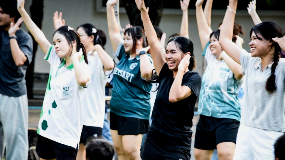 "KU Aerobic เพื่อประชาชน" ม.เกษตรฯ ชวนคนกรุงขยับกาย สร้างสุขภาพดีทุกศุกร์