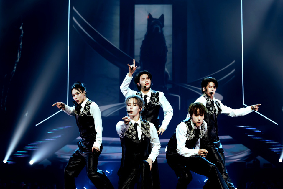 “LYKN” โชว์สุดเดือด! จุดไฟแฟนคลับลุกทั่วอิมแพ็ค ใน “LYKN DUSK & DAWN CONCERT” พุ่งติด X Trends อันดับ 1 โลก