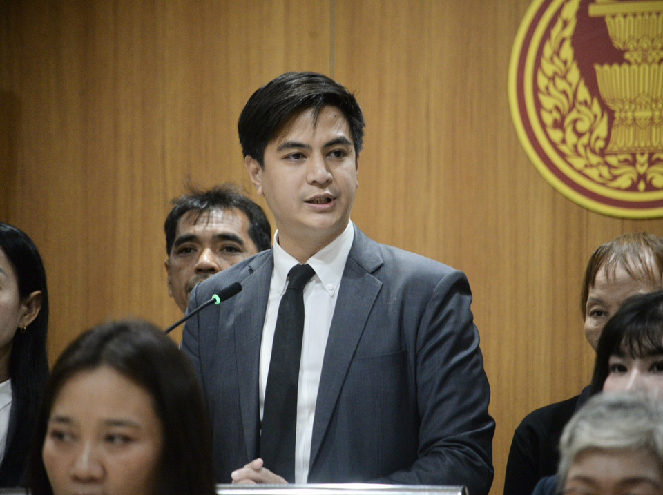 "พริษฐ์" ยัน 44 สส. สู้คดีถึงที่สุด ชี้เสนอชื่อกฎหมายไม่ควรถูกตัดสิทธิ์การเมือง