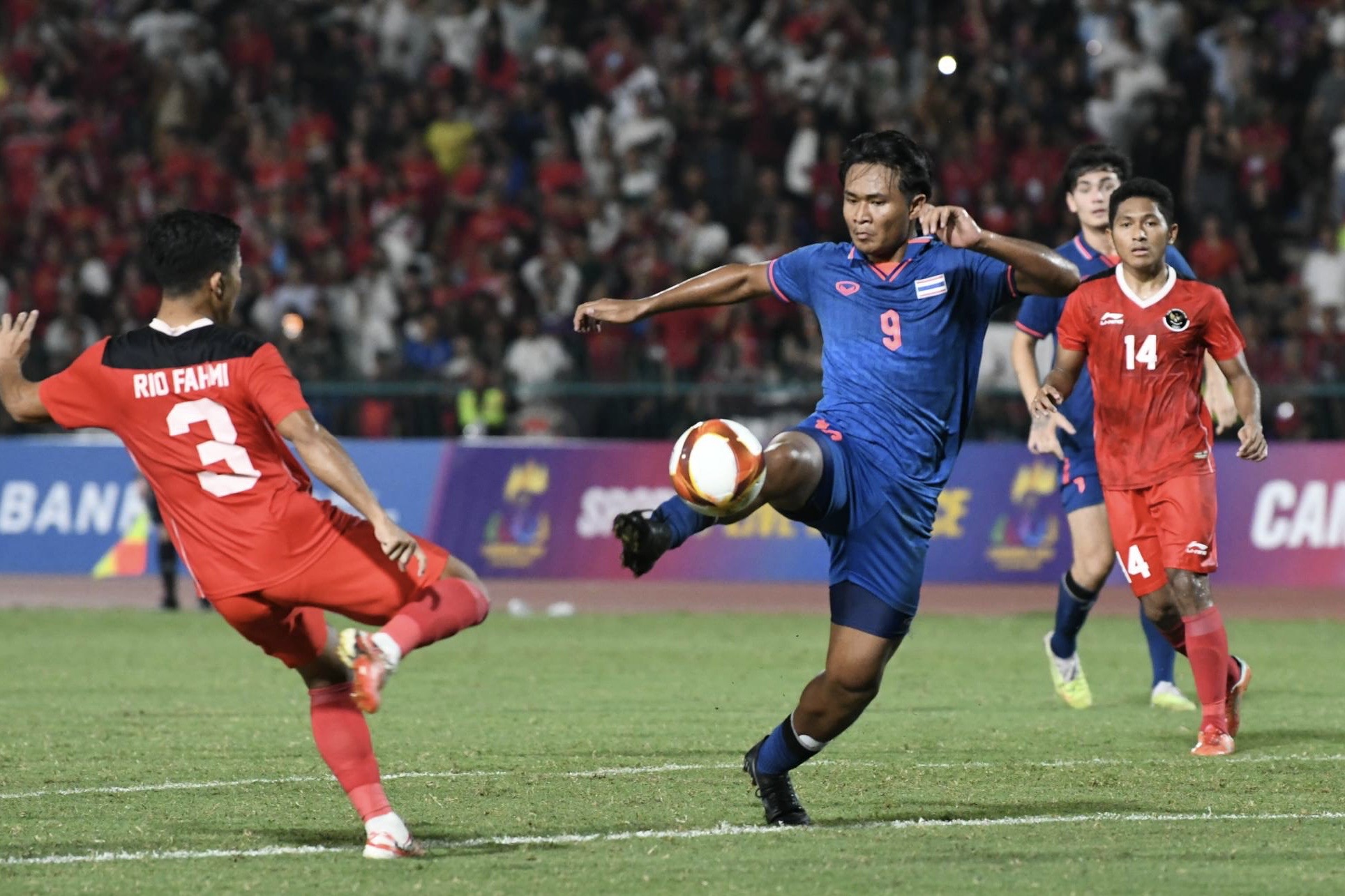 "ช้างศึก" สู้เต็มที่ ก่อนพ่าย อินโดฯ 2-5  ได้เหรียญเงิน ปลอบใจ ซีเกมส์2023 