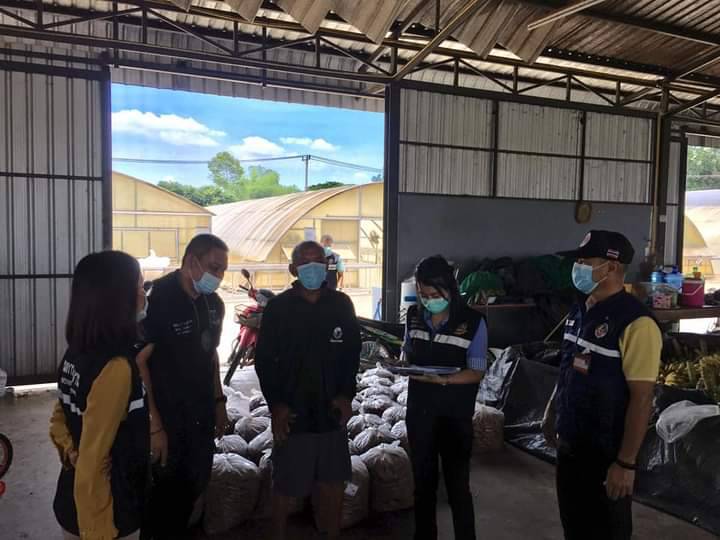 กอ.รมน.จังหวัดพิษณุโลก กำชับสถานประกอบการ  ปฏิบัติตามมาตรควบคุมโควิด