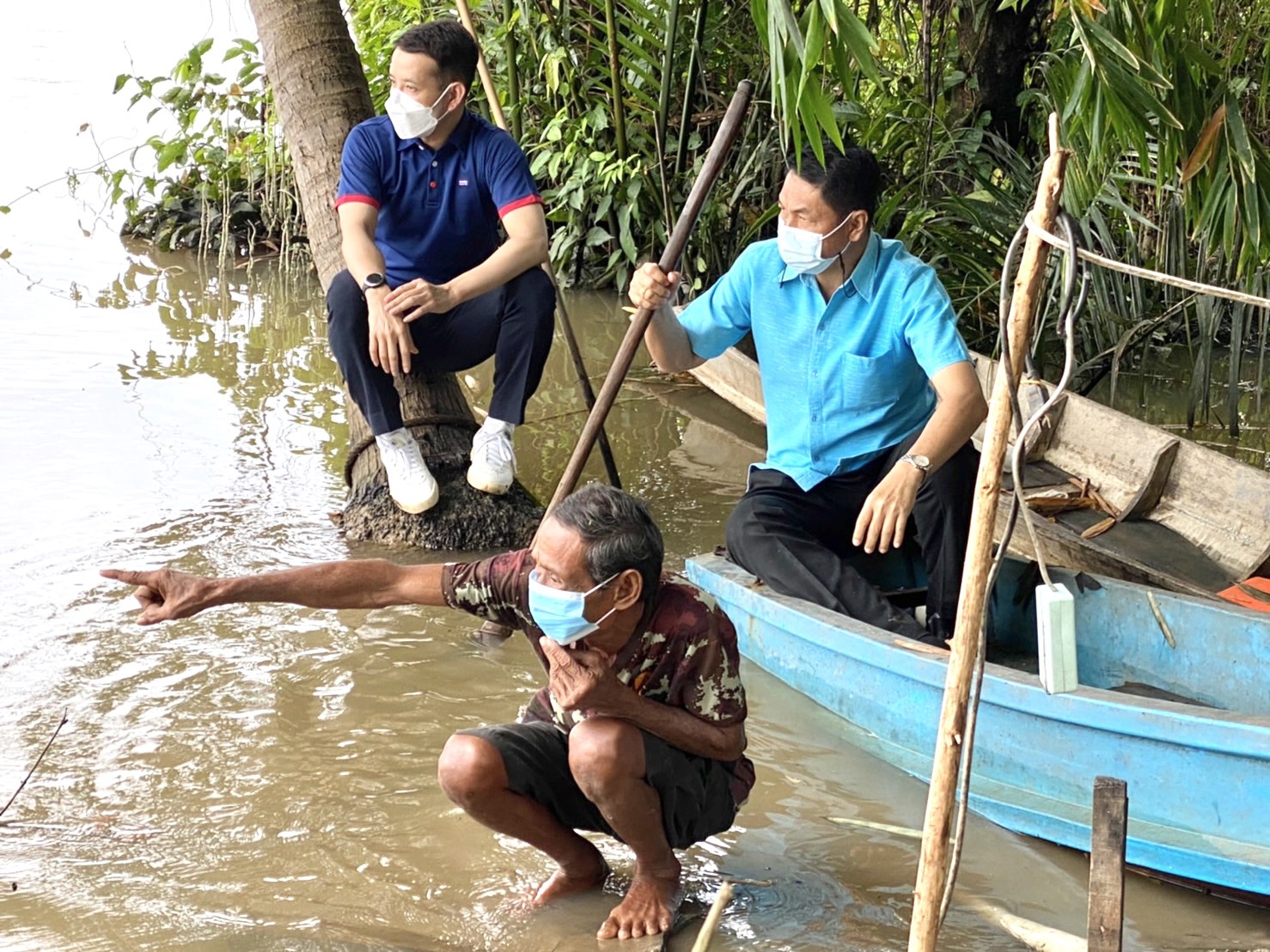 ฝนตกสะสมน้ำในแม่น้ำบางปะกงหนุนสูง นายอำเภอคลองเขื่อน เร่งตรวจสภาพน้ำพื้นที่ต่ำ ต.บางโรง หวั่นน้ำท่วม พร้อมวางแผนรับมือ