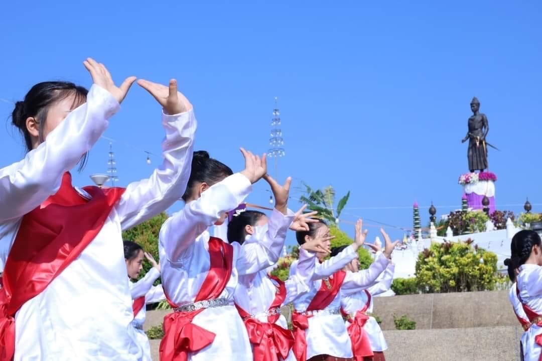 พิษณุโลกบวงสรวงพ่อขุนบางกลางท่าวจัดงานประเพณีปักธงชัยฯ 2565 
