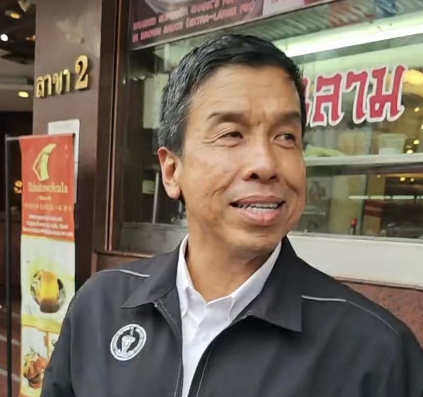 "ชัชชาติ" ลงพื้นที่ตามรอย "ลิซ่า" ขอบคุณที่ใช้โลเคชั่นเยาวราชในการถ่ายทำ