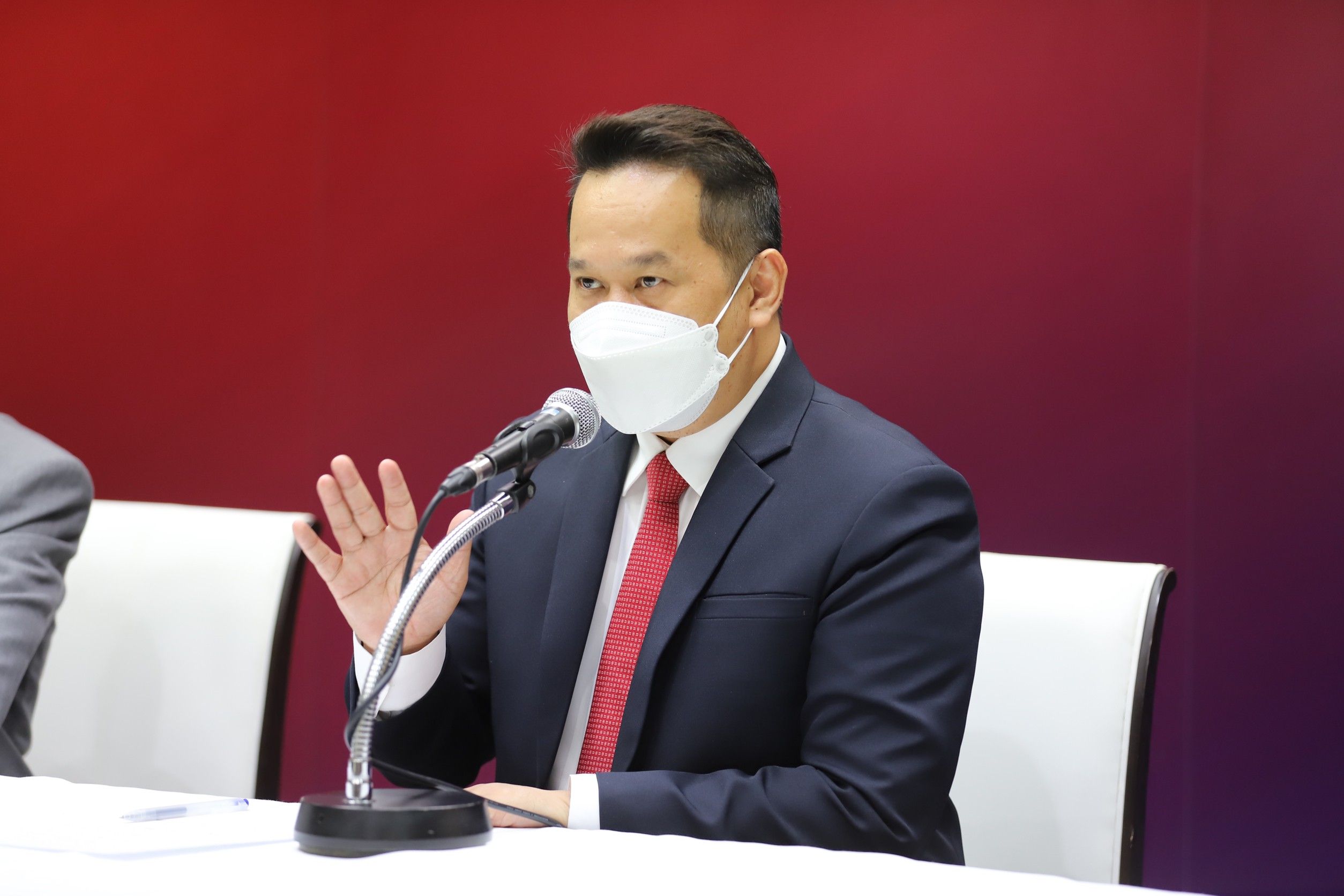 สายไปแล้ว !"อนุสรณ์" เหน็บ "ประยุทธ์" อยู่มา 8 ปีเพิ่งคิดพลิกโฉมประเทศ กลับบ้านเถอะ ปปช.ไม่ให้โอกาสแล้ว
