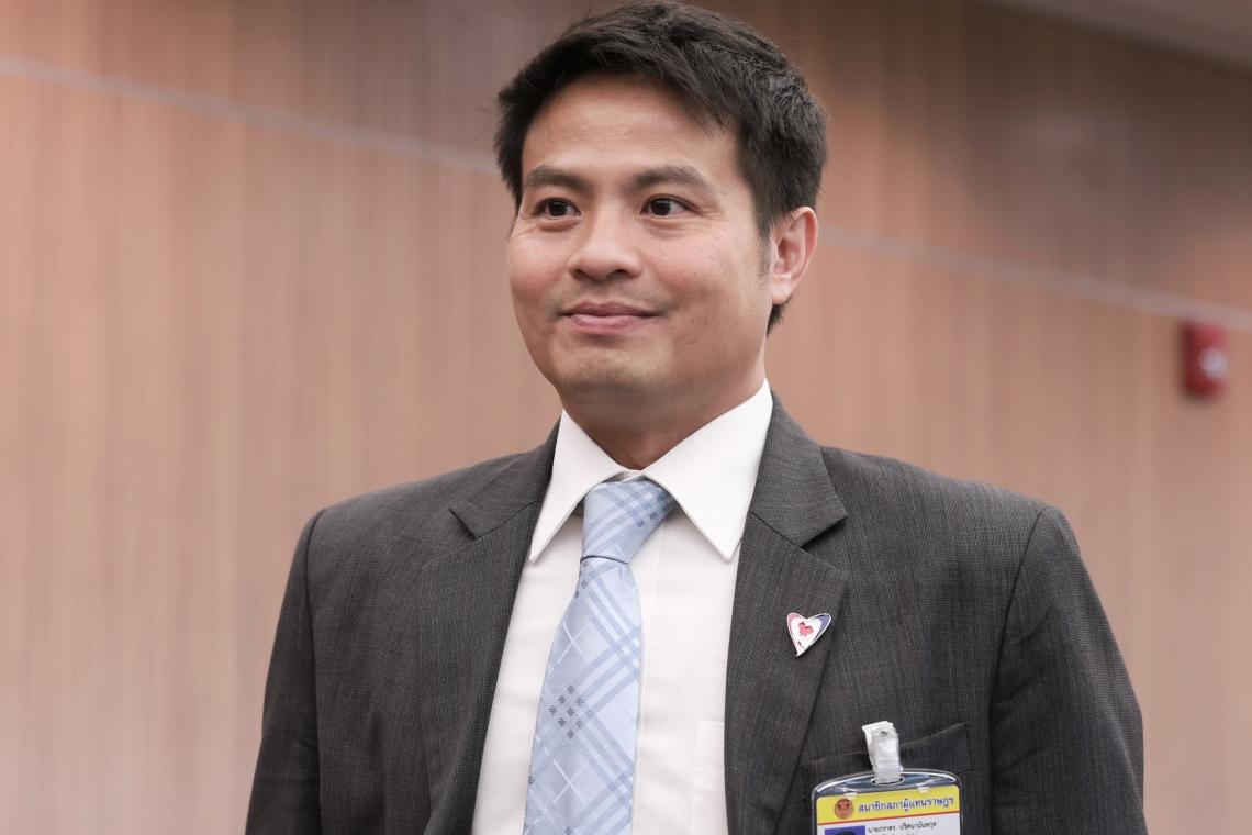 “ภราดร” ยันภท.ทำงานตรงไปตรงมา ชี้จุดบกพร่อง-ตั้งข้อสังเกตอภิปรายพ.ร.ก.กู้เงิน 5 แสนล้าน 