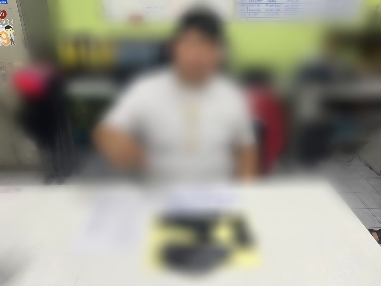 จับหนุ่มยิงปืนขึ้นฟ้างานบวชญาติกระสุนพุ่งทะลุฝ้าตกใส่ห้องฉุกเฉินรพ.ดัง 