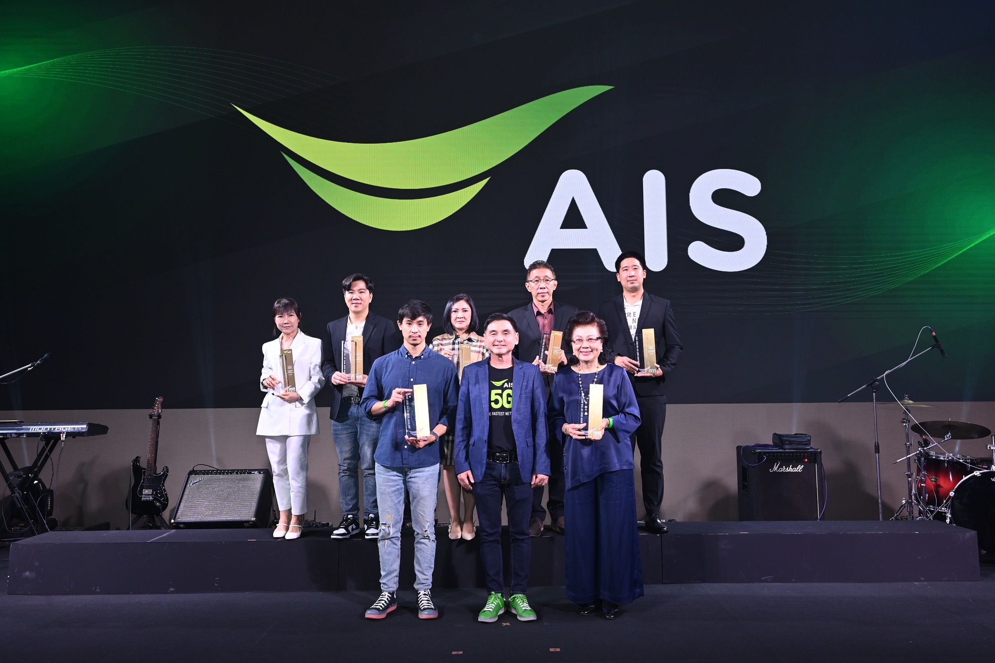 เอไอเอสผนึกพลังพันธมิตรช่องทางจัดจำหน่าย พร้อมส่งมอบประสบการณ์ดิจิทัลที่ดีที่สุดให้กับคนไทย
