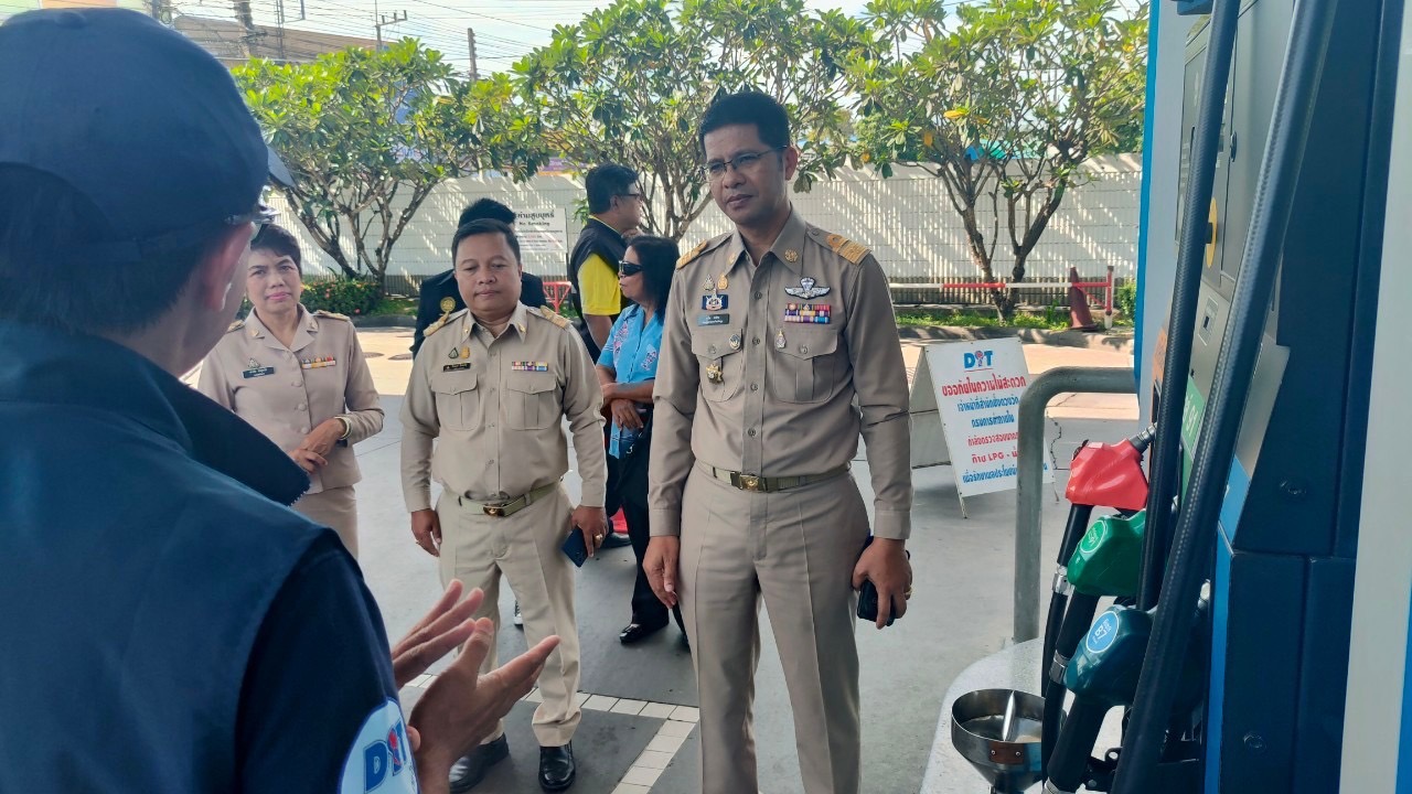ชั่งตวงวัดเขต3-4 ลุยตรวจหัวจ่ายน้ำมันปั้มทั่วจังหวัดพัทลุง  สงขลา และสตูล  ทุกเส้นทางหลักและท่องเที่ยว 