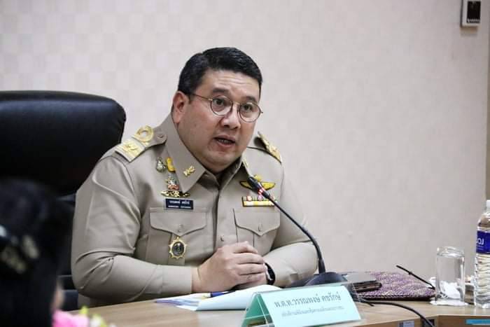 อธิบดีกรมพินิจฯ สั่งกักตัวเยาวชน-เจ้าหน้าที่กลุ่มเสี่ยงในจังหวัดสุราษฎร์ธานี 14 วัน พร้อมส่งตัวเข้ารับตรวจหาเชื้อแล้ว 