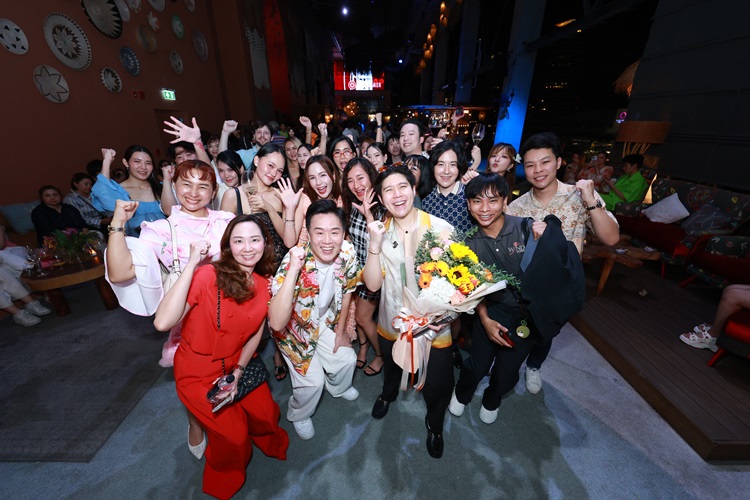 ควอนตั้ม เฮลท์แคร์ (ไทยแลนด์) ฉลองความสำเร็จจัดงาน ‘Flying Colors The Hundred Volnewmer’ 