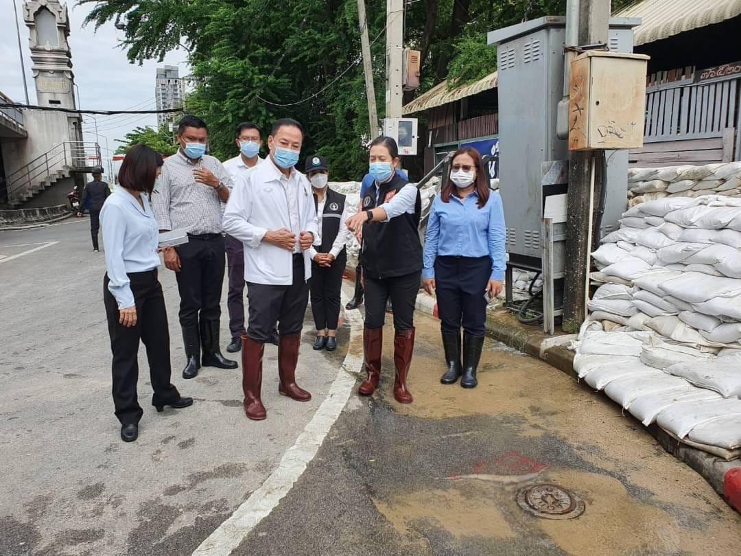 ใต้สะพานซังฮี้ บางพลัดวันนี้ไม่มีน้ำท่วมขัง