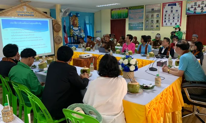 รมว.คลังลงพื้นที่ตรวจราชการชุมชนบ้านสามช่องเหนือ จังหวัดพังงา