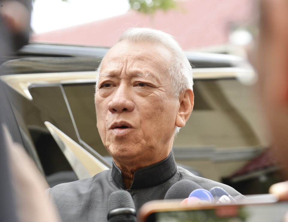 'พิพัฒน์' ชงของบ 'พรก.เงินกู้' เปลี่ยนรถเมล์สาธารณะเป็นระบบไฟฟ้า เสนอ ส.ค.นี้