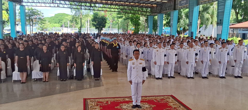ผู้ว่าฯสิงห์บุรีนำพสกนิกรร่วมพิธีสรงน้ำพระบรมศพ สมเด็จพระพันปีหลวง แสดงความอาลัยอย่างสมพระเกียรติ 