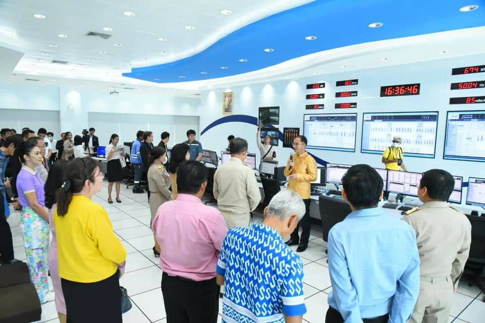 ผู้ว่าแปดริ้วนำคณะตรวจเยี่ยมและรับฟังการบรรยายสรุปภารกิจของโรงไฟฟ้าบางปะกง