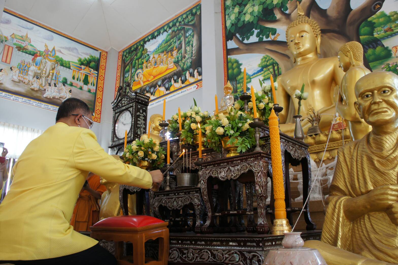 จังหวัดยโสธร ขอเชิญพุทธศาสนิกชนร่วมพิธีเจริญพระพุทธมนต์เพื่อความเป็นสิริมงคลให้กับแผ่นดินและปวงชนชาวไทยทุกหมู่เหล่า
