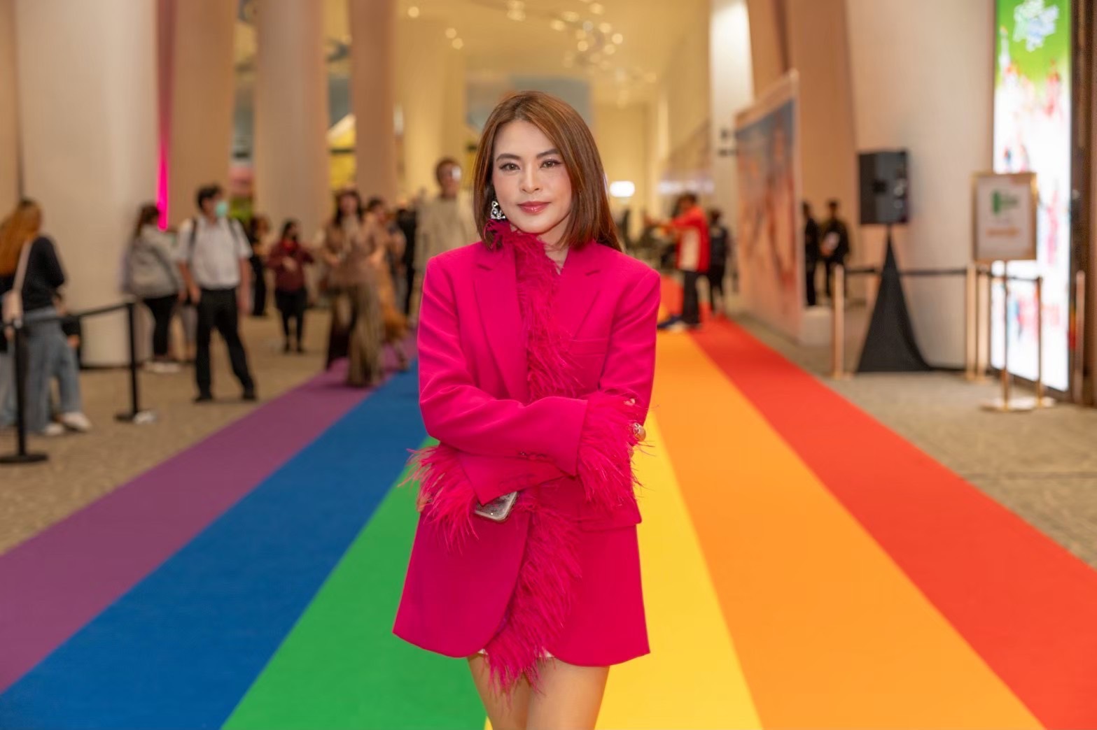 "ก้าวอิสระ" หนุนความเท่าเทียม! "มาดามหยก" ร่วมงาน "Chiang Mai Pride 2025" จัดยิ่งใหญ่ อลังการ สมกับเมืองท่องเที่ยว 