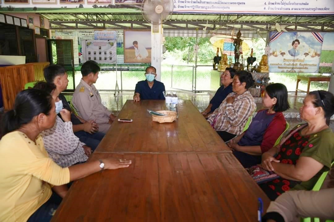อธิบดีกรมการข้าว ตรวจเยี่ยมกลุ่มเกษตรกรบ้านพระร่วง-ดงไทย ผลิตเมล็ดพันธุ์ข้าวมาตรฐาน GAP